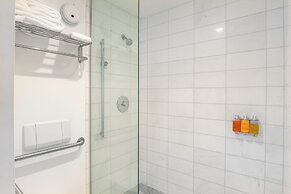 The O Hotel, Trademark Collection by Wyndham
