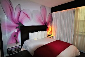 The O Hotel, Trademark Collection by Wyndham