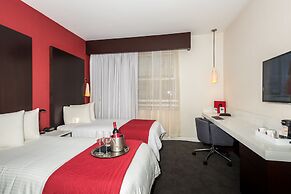 The O Hotel, Trademark Collection by Wyndham
