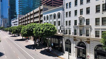 The O Hotel, Trademark Collection by Wyndham