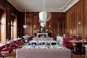 Cowley Manor Experimental