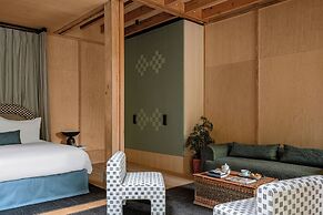 Cowley Manor Experimental