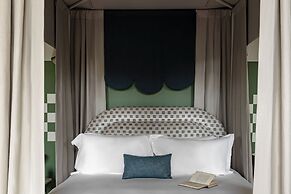 Cowley Manor Experimental