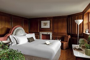 Cowley Manor Experimental