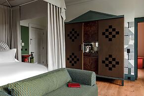 Cowley Manor Experimental