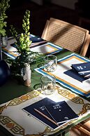 Cowley Manor Experimental