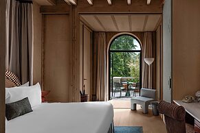 Cowley Manor Experimental