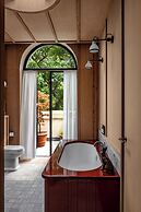 Cowley Manor Experimental