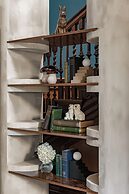 Cowley Manor Experimental