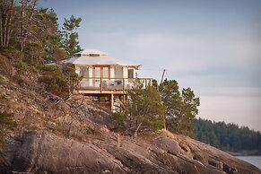 Rockwater Secret Cove Resort