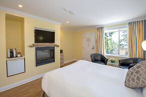 Rockwater Secret Cove Resort