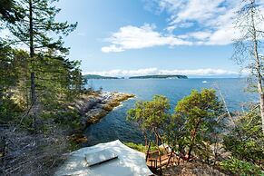 Rockwater Secret Cove Resort