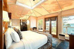 Rockwater Secret Cove Resort