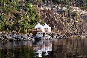 Rockwater Secret Cove Resort
