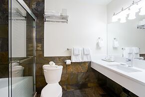 Rockwater Secret Cove Resort