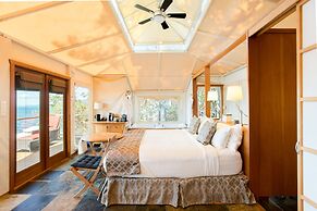 Rockwater Secret Cove Resort