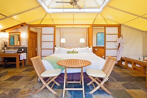 Rockwater Secret Cove Resort