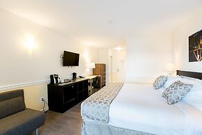 Rockwater Secret Cove Resort