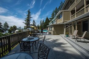 Rockwater Secret Cove Resort