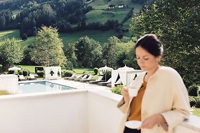 Alpenpalace Luxury Hideaway & Spa Retreat