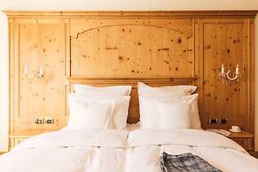 Alpenpalace Luxury Hideaway & Spa Retreat