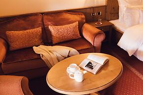 Alpenpalace Luxury Hideaway & Spa Retreat