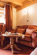 Alpenpalace Luxury Hideaway & Spa Retreat