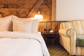 Alpenpalace Luxury Hideaway & Spa Retreat