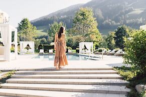 Alpenpalace Luxury Hideaway & Spa Retreat