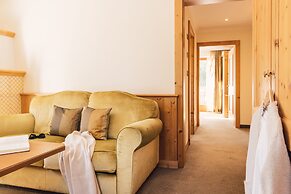 Alpenpalace Luxury Hideaway & Spa Retreat