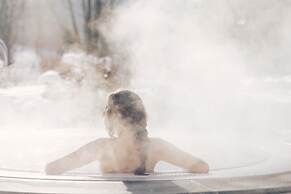 Alpenpalace Luxury Hideaway & Spa Retreat