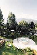 Alpenpalace Luxury Hideaway & Spa Retreat