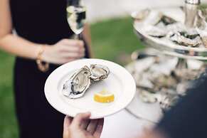 Alpenpalace Luxury Hideaway & Spa Retreat