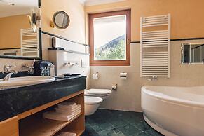 Alpenpalace Luxury Hideaway & Spa Retreat