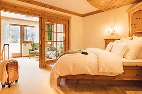 Alpenpalace Luxury Hideaway & Spa Retreat