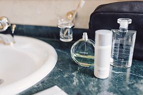 Alpenpalace Luxury Hideaway & Spa Retreat