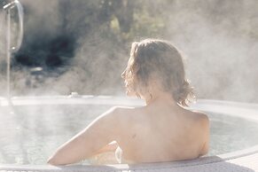 Alpenpalace Luxury Hideaway & Spa Retreat