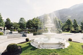 Alpenpalace Luxury Hideaway & Spa Retreat