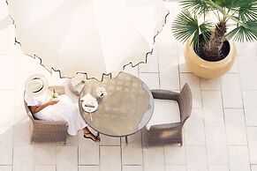 Alpenpalace Luxury Hideaway & Spa Retreat