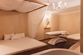 Alpenpalace Luxury Hideaway & Spa Retreat