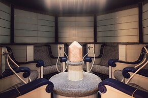 Alpenpalace Luxury Hideaway & Spa Retreat