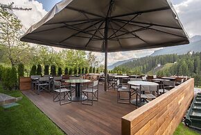 Faloria Mountain Spa Resort