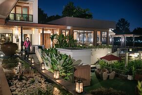 RatiLanna Riverside Spa Resort