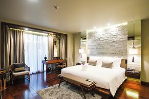 RatiLanna Riverside Spa Resort
