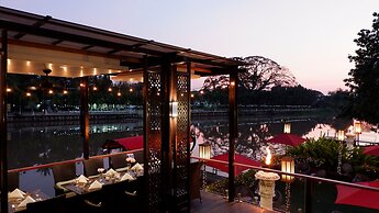 RatiLanna Riverside Spa Resort