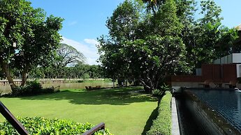RatiLanna Riverside Spa Resort