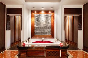 RatiLanna Riverside Spa Resort