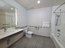 Holiday Inn Express San Diego South - Chula Vista by IHG