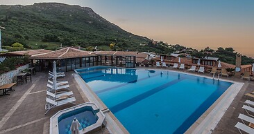 Sea View Village - Studios & Apartments