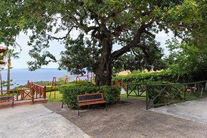 Sea View Village - Studios & Apartments